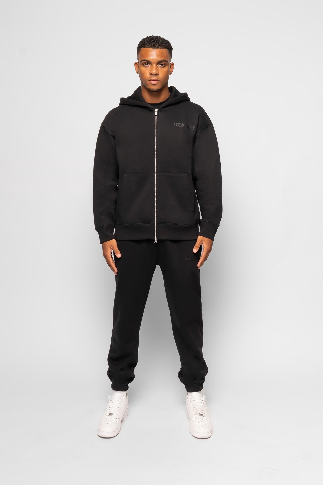 ESTABLISHED STUDIO LOGO ZIP HOODIE BLACK