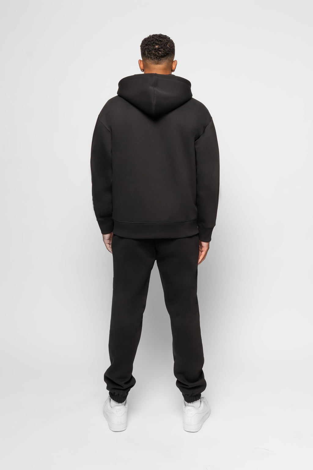 ESTABLISHED STUDIO LOGO HOODIE BLACK