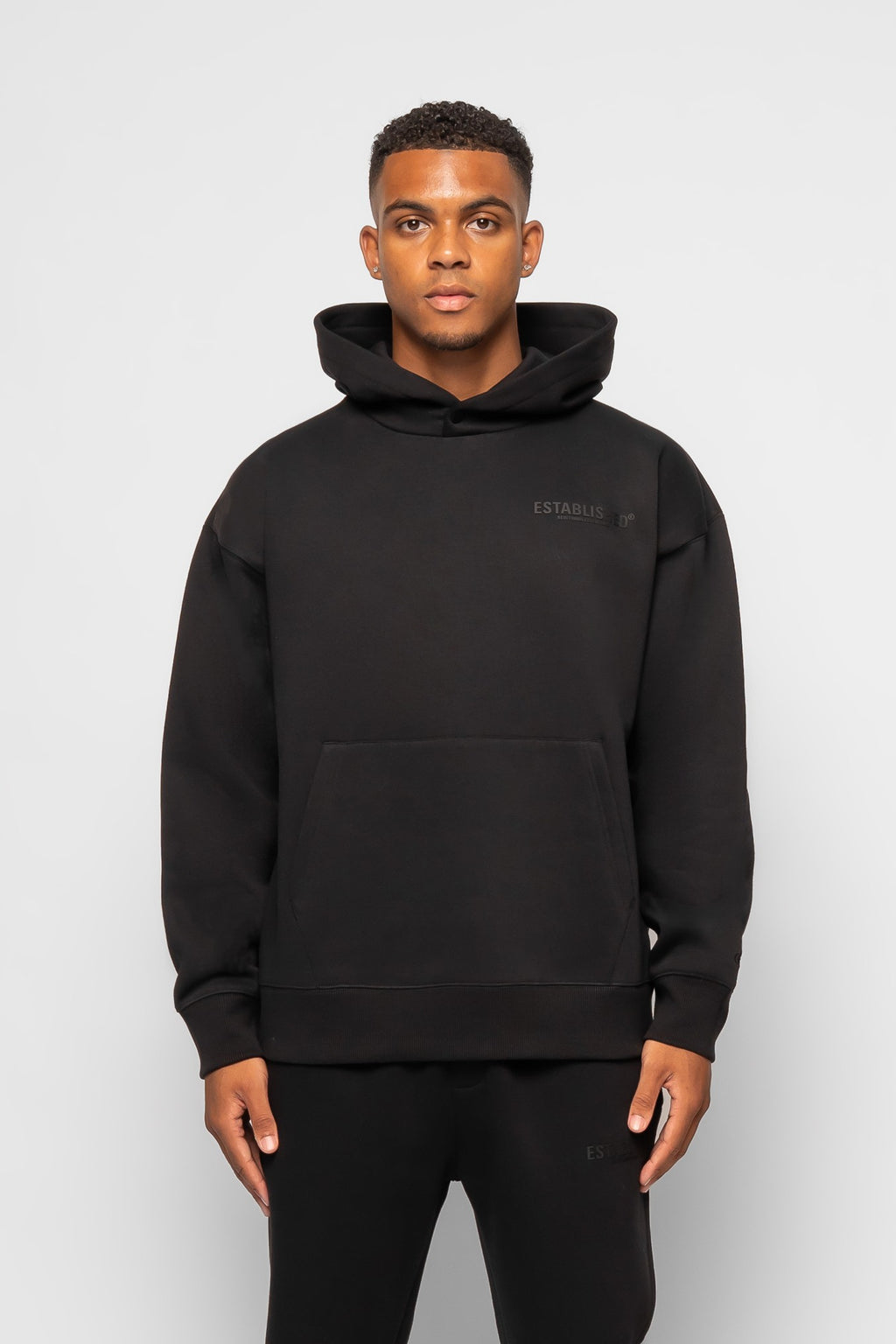 ESTABLISHED STUDIO LOGO HOODIE BLACK